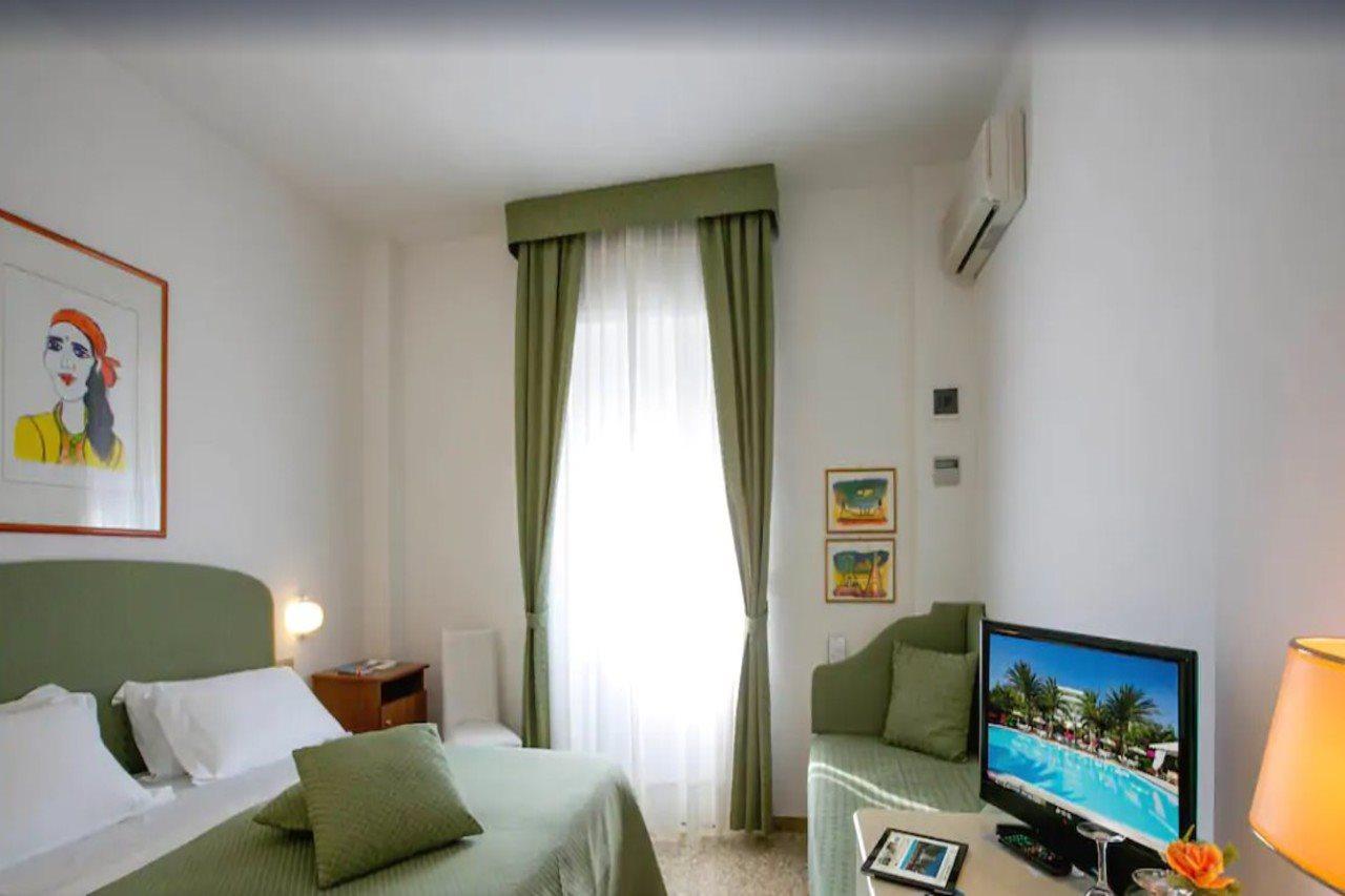 Hotel Mion Charme & Relax Silvi Marina Exterior photo