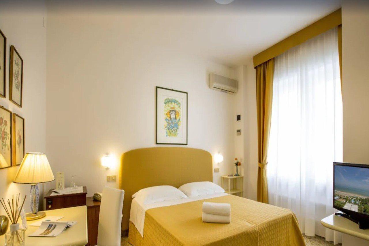 Hotel Mion Charme & Relax Silvi Marina Exterior photo