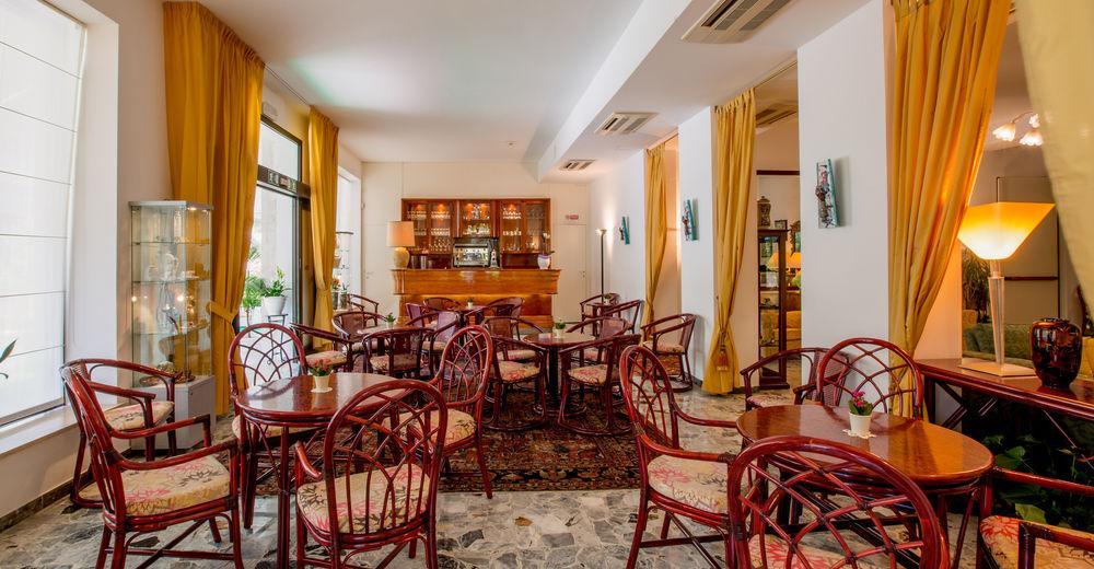 Hotel Mion Charme & Relax Silvi Marina Exterior photo