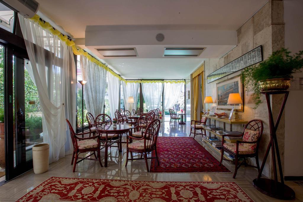 Hotel Mion Charme & Relax Silvi Marina Exterior photo